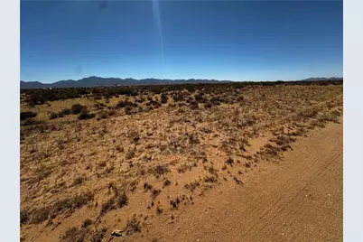 13564 N Aladdin Drive, Dolan Springs, AZ 86441 - Photo 5