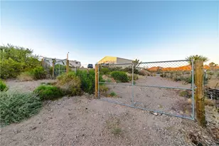 8356 W Cordelia, White Hills, AZ 86445 - Photo 35