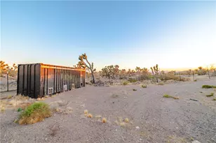 8356 W Cordelia, White Hills, AZ 86445 - Photo 39