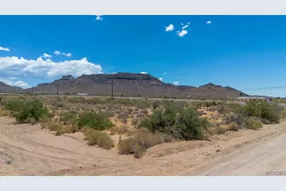 3261 W Hwy 68, Golden Valley, AZ 86413 - Photo 15