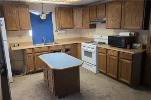 26402 N Peach Ln, Meadview, AZ 86444 - Photo 11