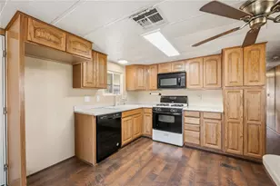 1661 Toro Dr, Bullhead City, AZ 86442 - Photo 13