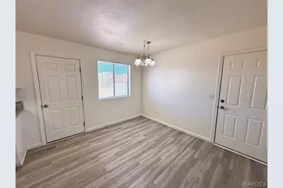 2715 Lillie Avenue, Kingman, AZ 86401 - Photo 9