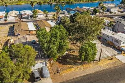 194 Tanglewood Lane, Bullhead City, AZ 86442 - Photo 1