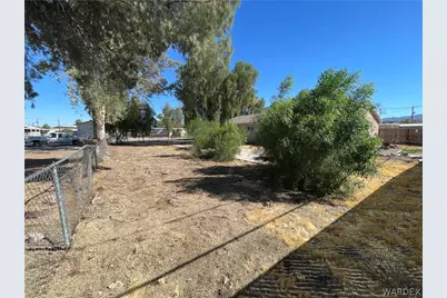 194 Tanglewood Lane, Bullhead City, AZ 86442 - Photo 17