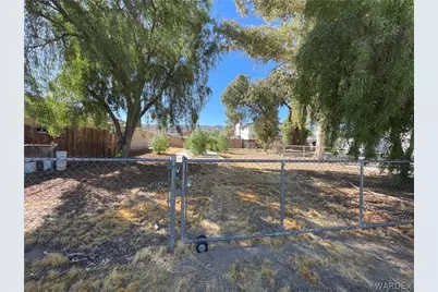 194 Tanglewood Lane, Bullhead City, AZ 86442 - Photo 11