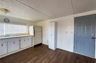 987 Harbor Dr, Bullhead City, AZ 86442 - Photo 7