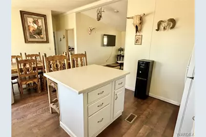 5146 W Burro Drive, Golden Valley, AZ 86413 - Photo 13