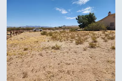 6708 E Manzanita Drive, Kingman, AZ 86401 - Photo 9