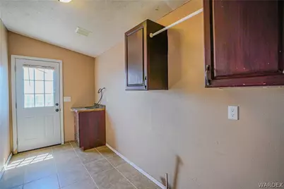 21243 N Red Mountain Drive, White Hills, AZ 86445 - Photo 13