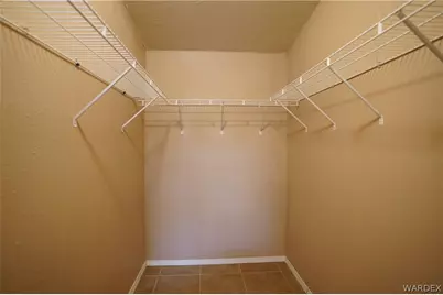 21243 N Red Mountain Drive, White Hills, AZ 86445 - Photo 9