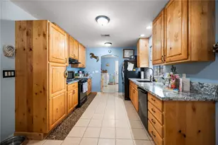 16876 S Lawton Rd, Yucca, AZ 86438 - Photo 13