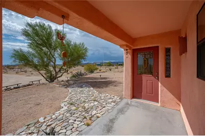 16876 S Lawton Road, Yucca, AZ 86438 - Photo 11