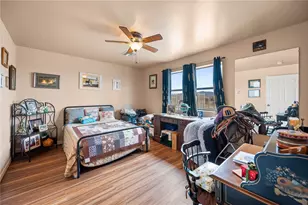 16876 S Lawton Rd, Yucca, AZ 86438 - Photo 25