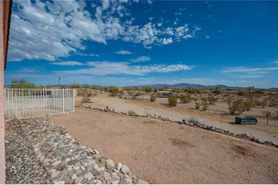 16876 S Lawton Road, Yucca, AZ 86438 - Photo 9