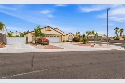 2876 Winchester Road, Bullhead City, AZ 86442 - Photo 3