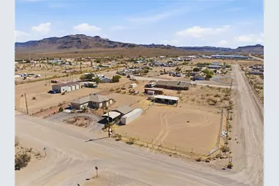 2859 W Malibu Road, Golden Valley, AZ 86413 - Photo 9