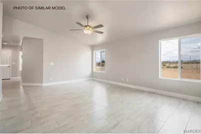 10037 N Larkspur Drive, Kingman, AZ 86401 - Photo 7