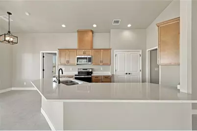 10037 N Larkspur Drive, Kingman, AZ 86401 - Photo 11