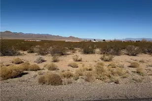 8811 N Ironwood Dr, Kingman, AZ 86401 - Photo 1