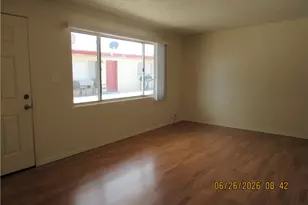 2495 Detroit, Kingman, AZ 86401 - Photo 3