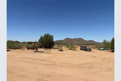 5221 E Crystal Springs Road, Yucca, AZ 86438 - Photo 31