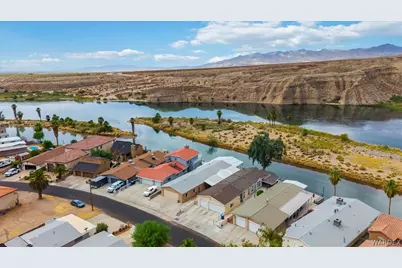 1933 Riverside Drive, Bullhead City, AZ 86442 - Photo 7