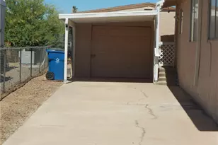 1401 Tuthill Ln, Bullhead City, AZ 86442 - Photo 5