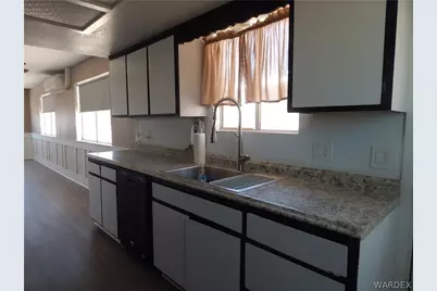 1401 Tuthill Lane, Bullhead City, AZ 86442 - Photo 19