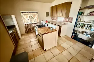 10757 N Sacramento Ln, Dolan Springs, AZ 86441 - Photo 37