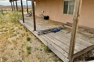 10757 N Sacramento Ln, Dolan Springs, AZ 86441 - Photo 13