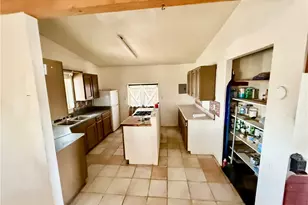 10757 N Sacramento Ln, Dolan Springs, AZ 86441 - Photo 35