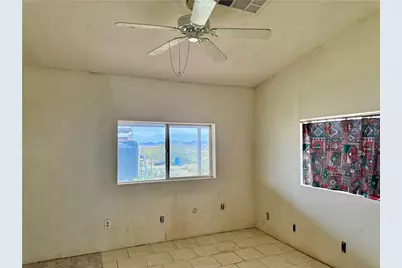 10757 N Sacramento Lane, Dolan Springs, AZ 86441 - Photo 27
