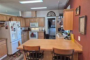 540 W Havasu Ln, Meadview, AZ 86444 - Photo 23