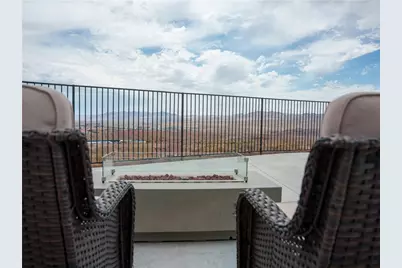 2925 Sinyala Canyon Drive, Bullhead City, AZ 86429 - Photo 5
