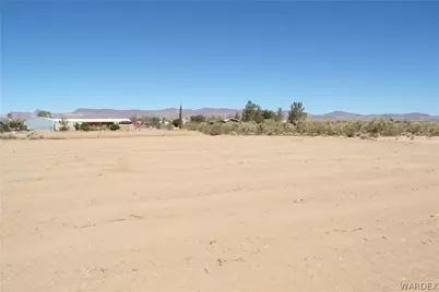 339-21-181 (S) N Cordes Road, Golden Valley, AZ 86413 - Photo 13