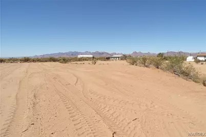 339-21-181 (S) N Cordes Road, Golden Valley, AZ 86413 - Photo 17