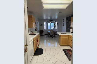 1658 E Alcazar Way, Fort Mohave, AZ 86426 - Photo 7