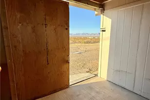 1694 S Elgin Rd, Golden Valley, AZ 86413 - Photo 27