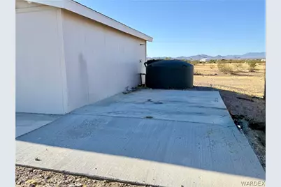 1694 S Elgin Road, Golden Valley, AZ 86413 - Photo 31