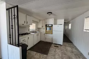 193 Riverwood, Bullhead City, AZ 86442 - Photo 13