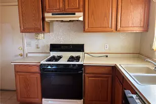5553 W Abrigo Dr, Golden Valley, AZ 86413 - Photo 11
