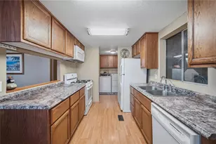 858 Stahlman Dr, Bullhead City, AZ 86442 - Photo 19