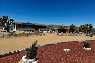 18773 N Queen Dr, Dolan Springs, AZ 86441 - Photo 1