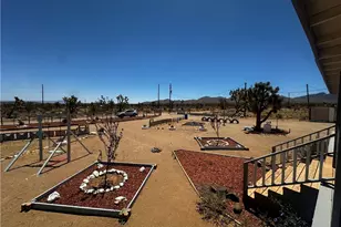 18773 N Queen Dr, Dolan Springs, AZ 86441 - Photo 3