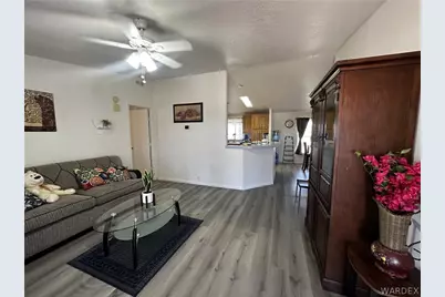 18773 N Queen Drive, Dolan Springs, AZ 86441 - Photo 7