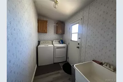 18773 N Queen Drive, Dolan Springs, AZ 86441 - Photo 9