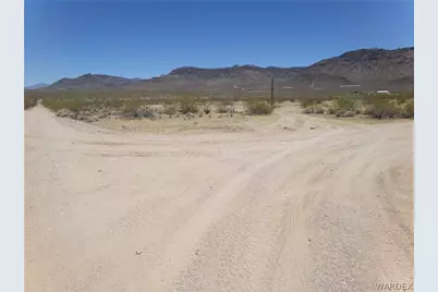 2376 Mohave Trail Lot 1, Golden Valley, AZ 86413 - Photo 9