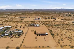 3441 N La Osa Rd, Golden Valley, AZ 86413 - Photo 43