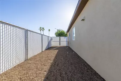 1970 Monterey Drive, Bullhead City, AZ 86442 - Photo 27